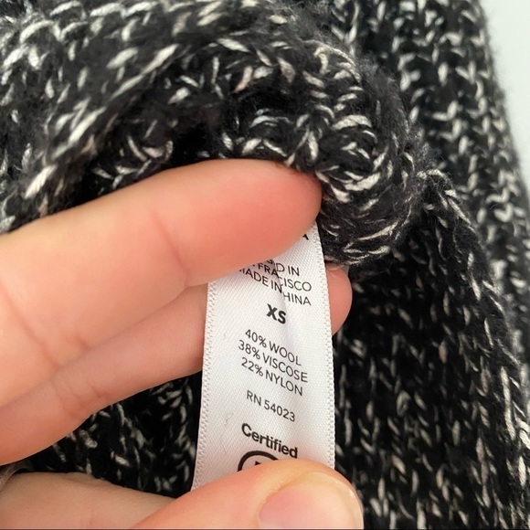 Athleta Shasta Wool Blend Sweater Womens XS - Picture 7 of 7